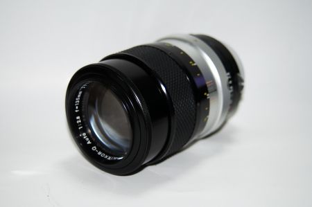 ニコン ニッコールQオート135mmF2.8