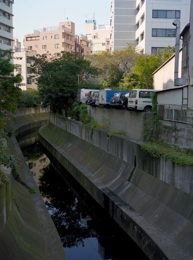 東京写真路地裏写真　神田川